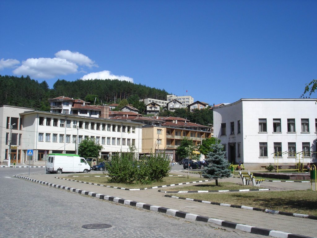 Трън - изглед / Town Tran, Bulgaria by Svilen Enev