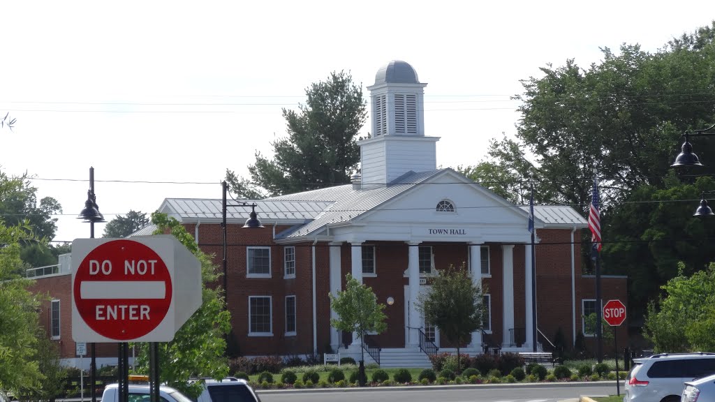 Purcellville Town Hall, Purcellville, VA by Tim Stewart