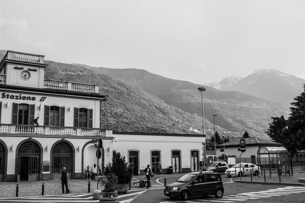 Sondrio by Modestino Giacinto