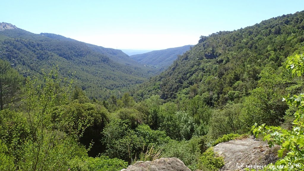 Valle del Glorieta by Los senderos de osno…