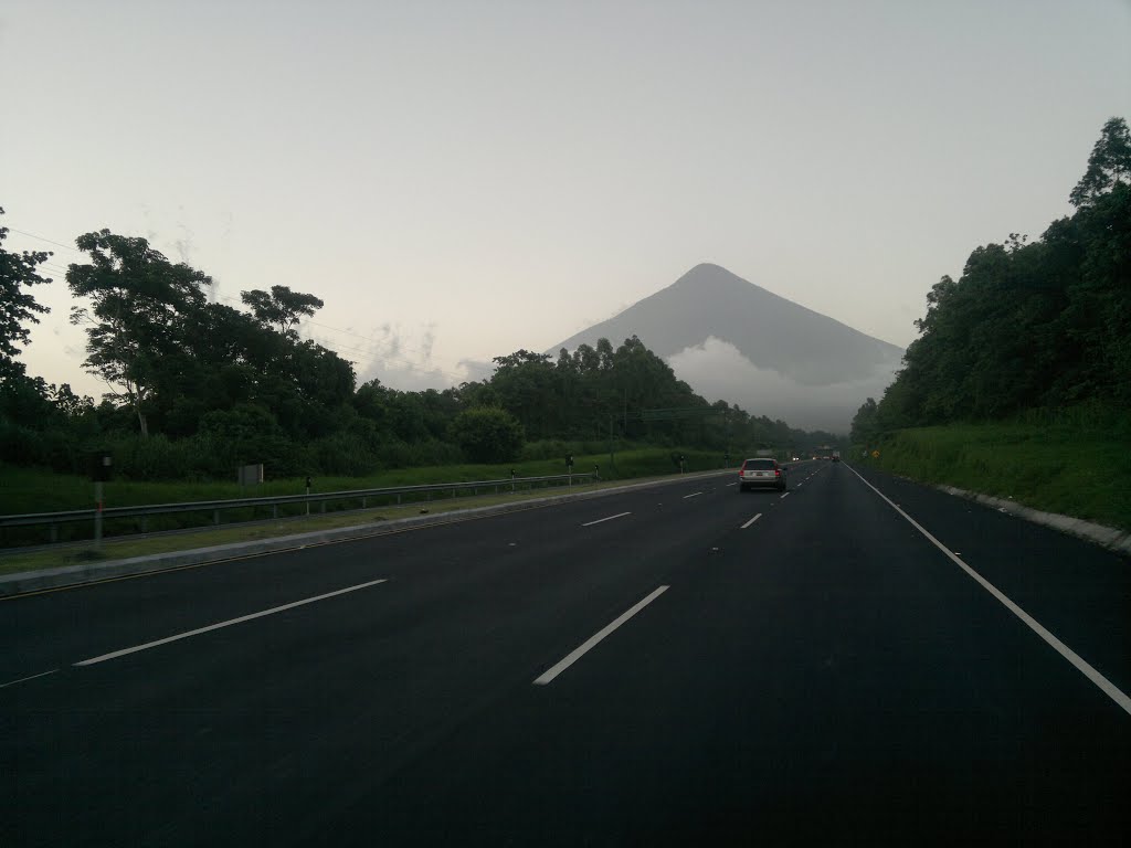 Escuintla, Guatemala by elver patzan