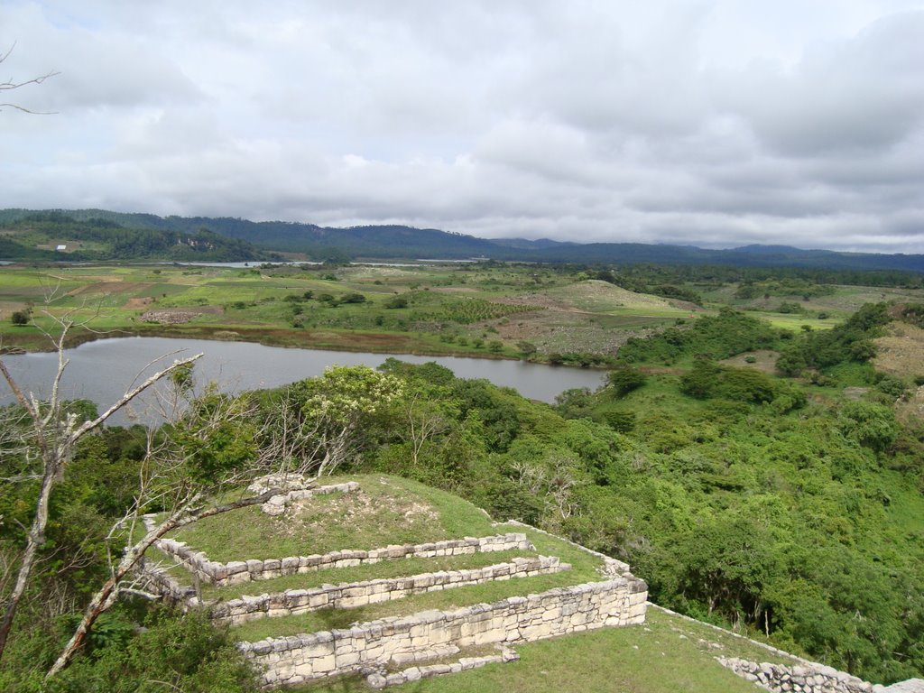 Archaeological Mayan zone Chincultik 3 by W. Jovanhy