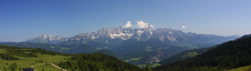 Dachstein Panorama mit Bischofsmütze by franknitty