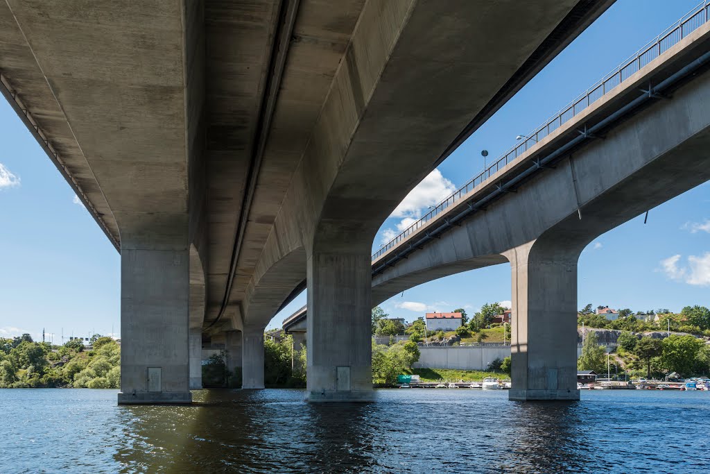 Essingebroarna mellan Lilla och Stora Essingen, 2015-06-16 by Gunnar Henriksson