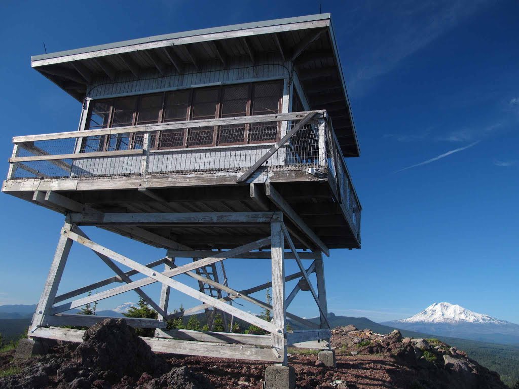 Red Mtn lookout with Rainier underneath and Adams to the right by Curious Gorge Guideb…