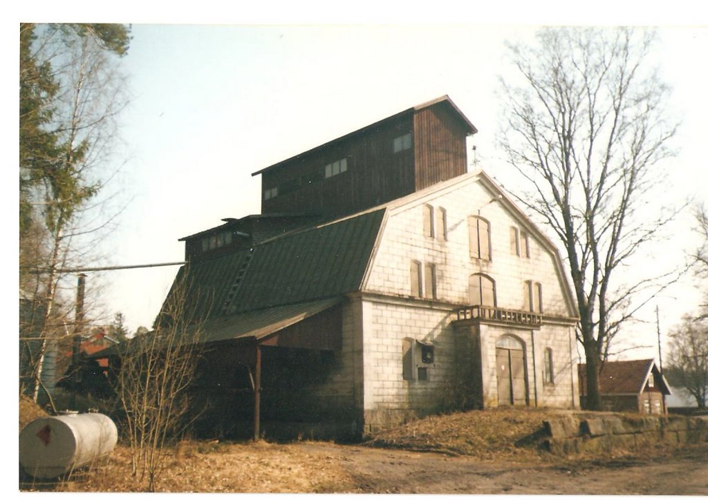 Koskenkylä,Pernaja by jampe