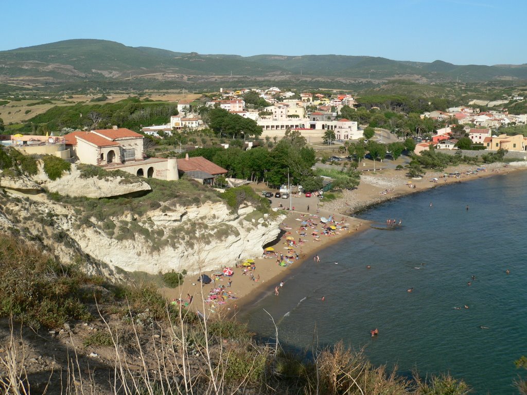 La spiaggia vista dalla torre spagnola by domenico cabiddu