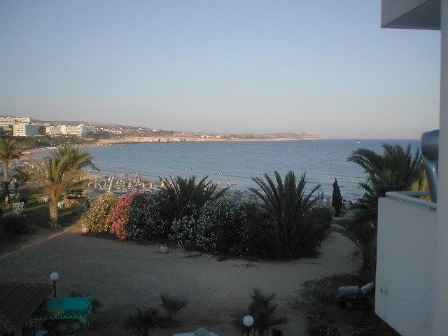 Ausicht aus dem Hotel Okeanos Beach by Vito Zefiretti