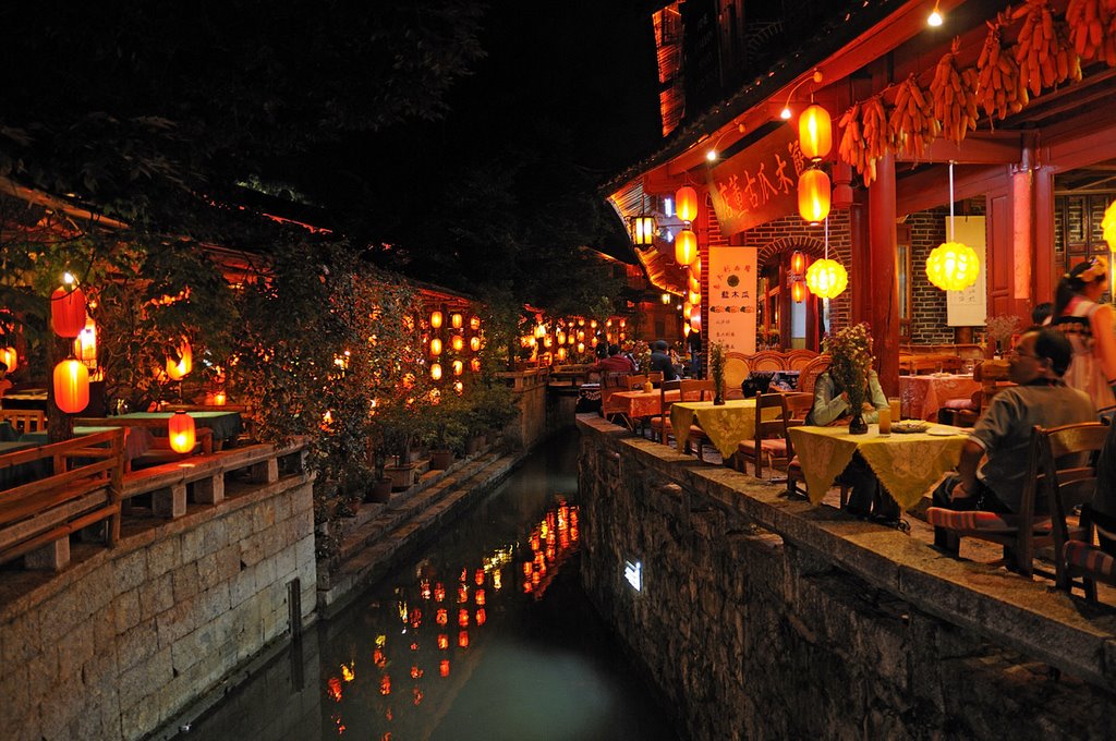 China - Yunnan - Lijiang - Restaurant River by Carl Parker