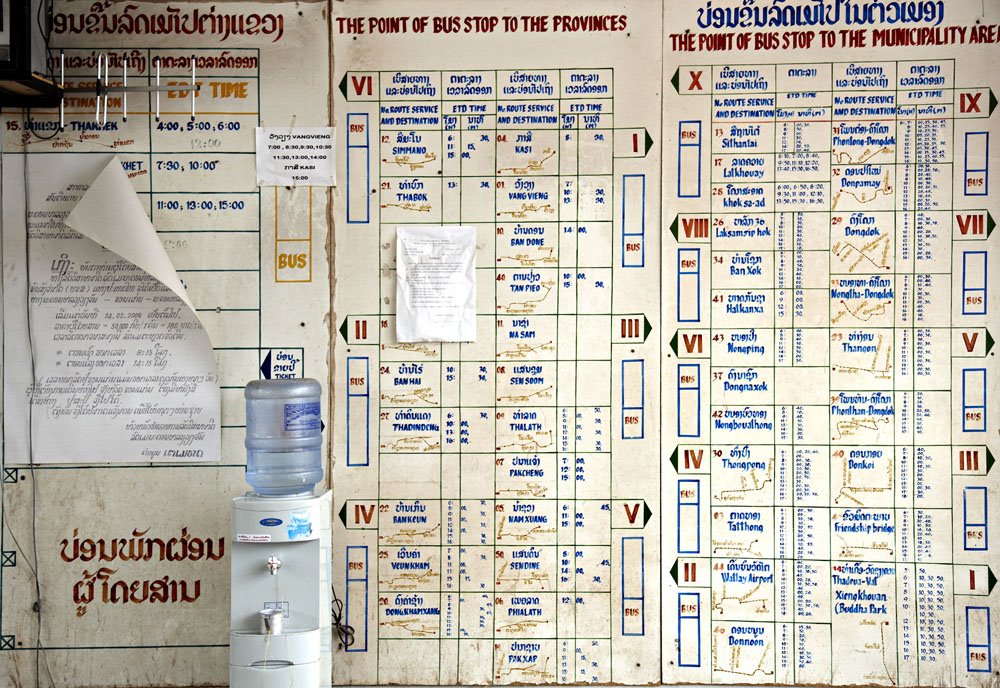 Time table at the bus station by Steven Witkam