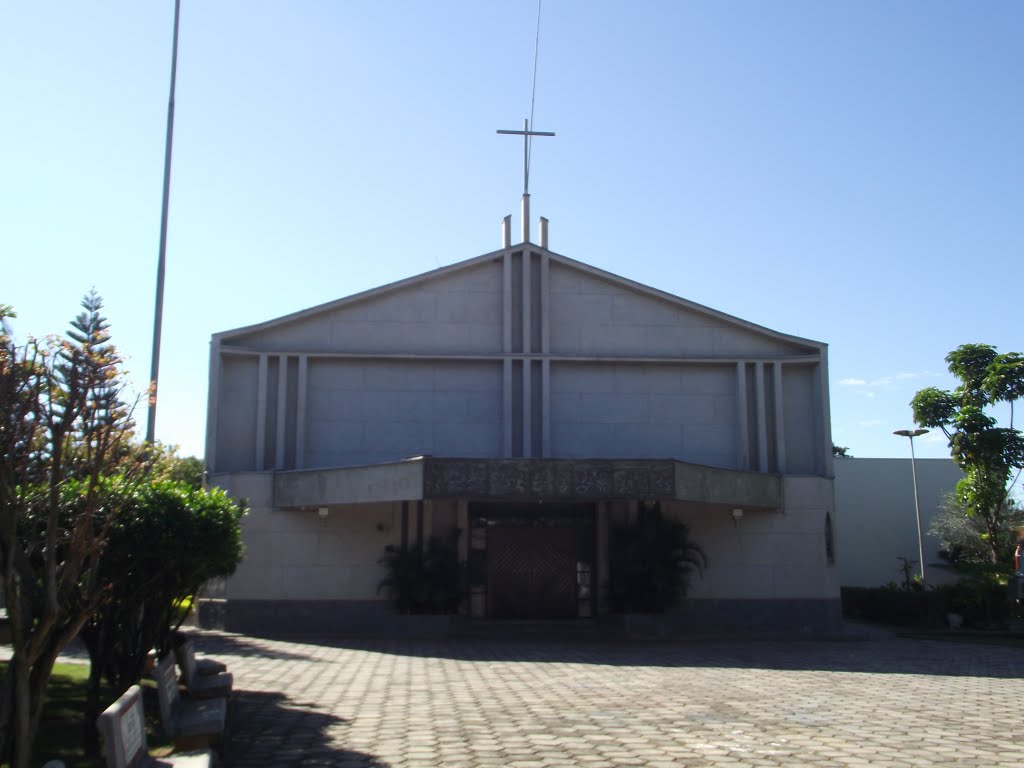 Paróquia Nossa Senhora da Saúde Rio Claro by vichv