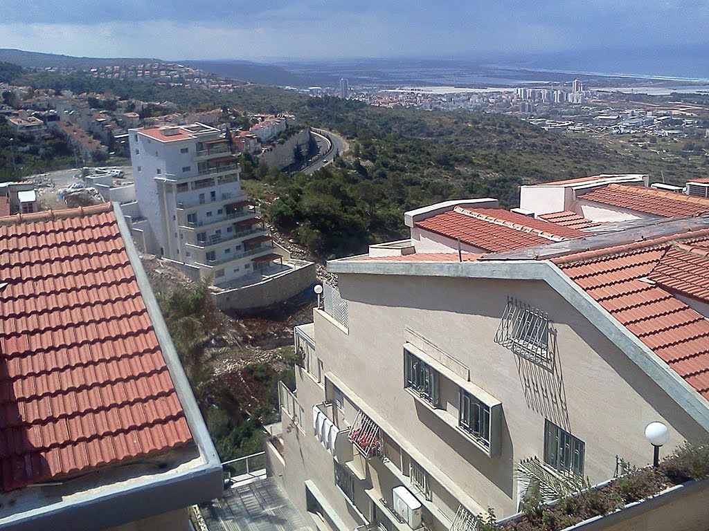 View of Haifa by Carmel Horowitz