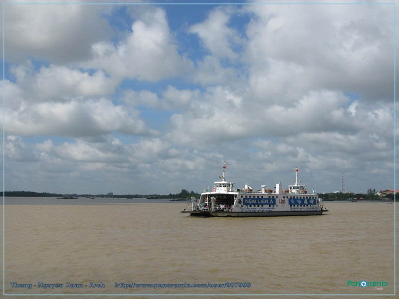 Phà - Cần Thơ (C-200) - Ferry by Vietnam - Paracels