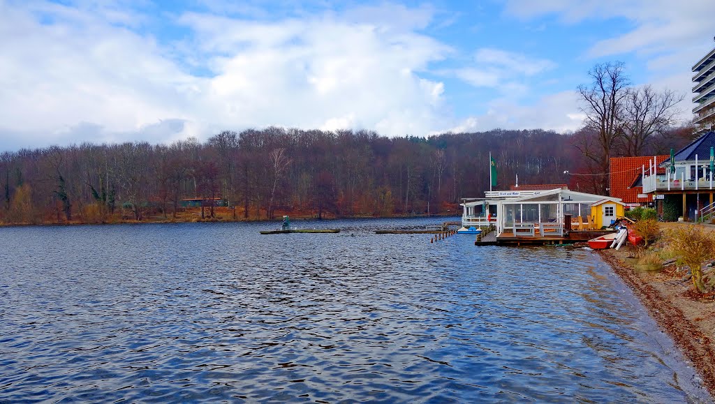 Bootshaus am Dieksee - Bad Malente-Gremsmühlen by Rit@