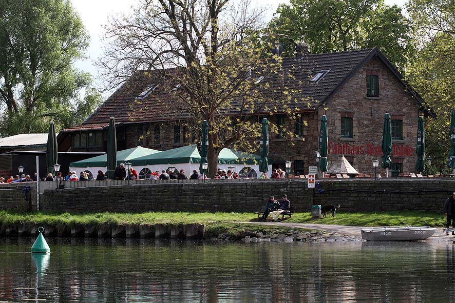 Altes Fährhaus an der Ruhr by Natur- und Umweltfot…