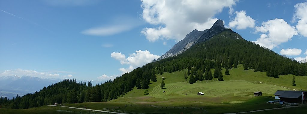 Gemeinde Gnadenwald, Austria by Hans-Peter Madersbac…