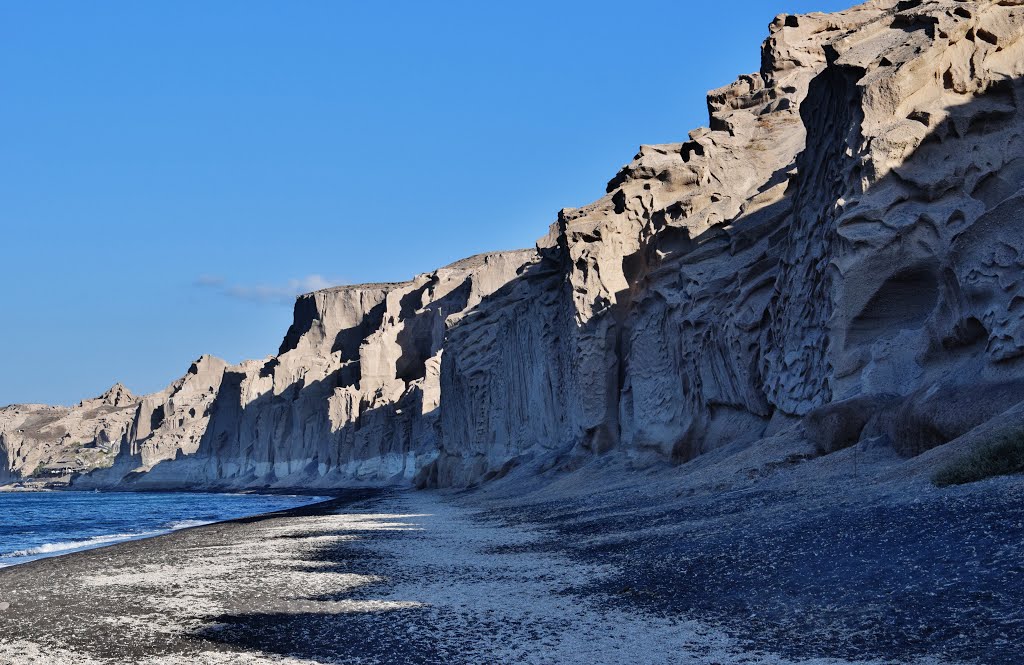 By zerkos, Greece, Santorini Island, Vlihada beach by Zer kos