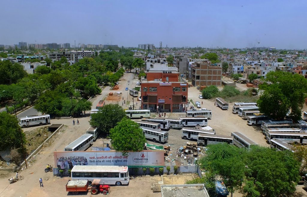 Aerial View from a hotel in Ghaziabad, India by R. Halim