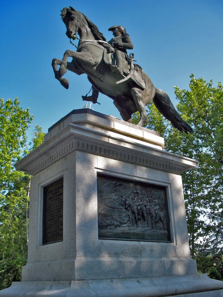 General San Martín (Parque de la Bombilla) by Isaac Lozano Rey