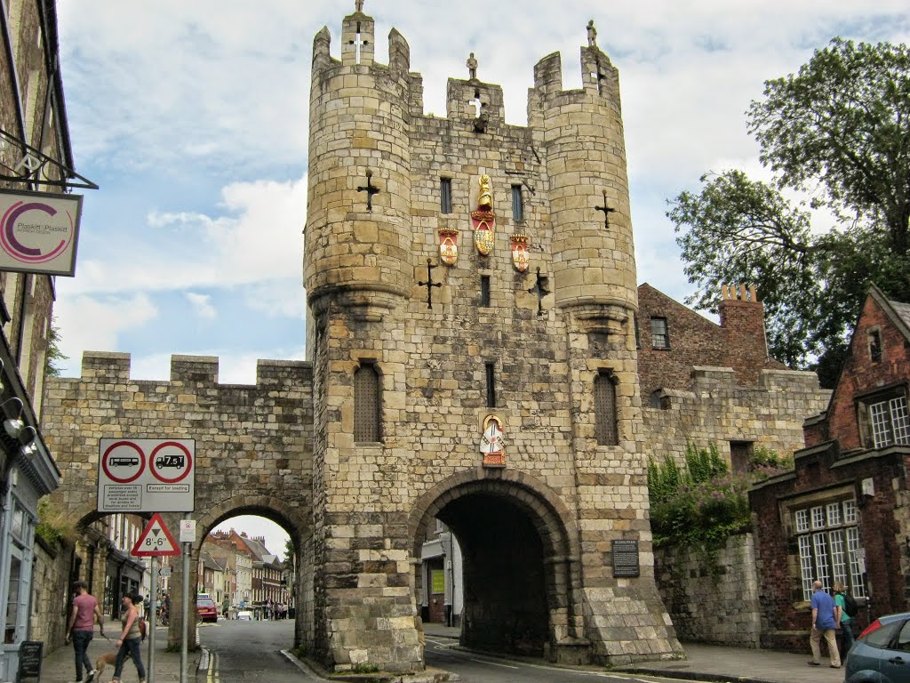 Micklegate Bar by Remco Neerhof