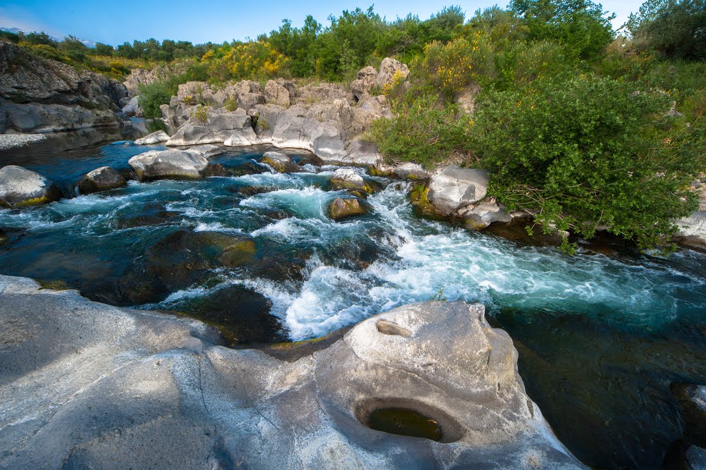 Castiglione di Sicilia - Fiume Alcantara by Oliver Grebenstein