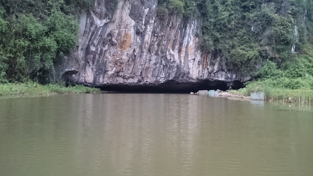 Ninh Hải, Hoa Lư, Ninh Bình, Vietnam by Tuan Anh Hoang