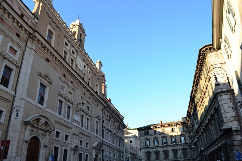 Piazza della Minerva by Geo S