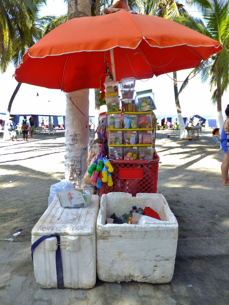 Gaira, Santa Marta, Magdalena, Colombia by Dr. Dr. Eireann Vive…