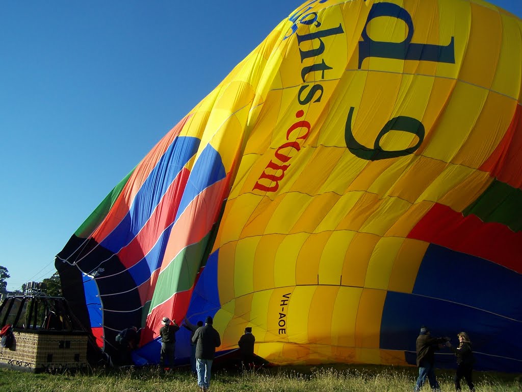 Hot Air Balloon Touchdown by Dattanand Shirodkar