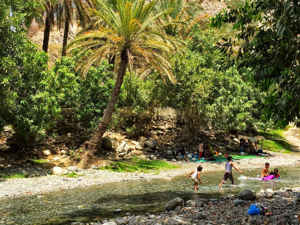 Nakhl hot springs by Jillipp