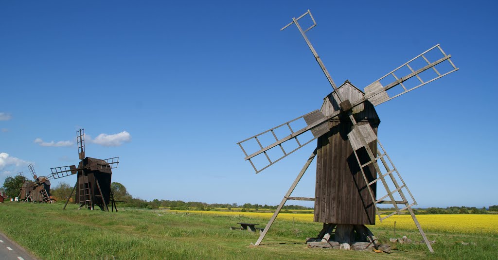 Öland: Windmühlen by Jef Doro