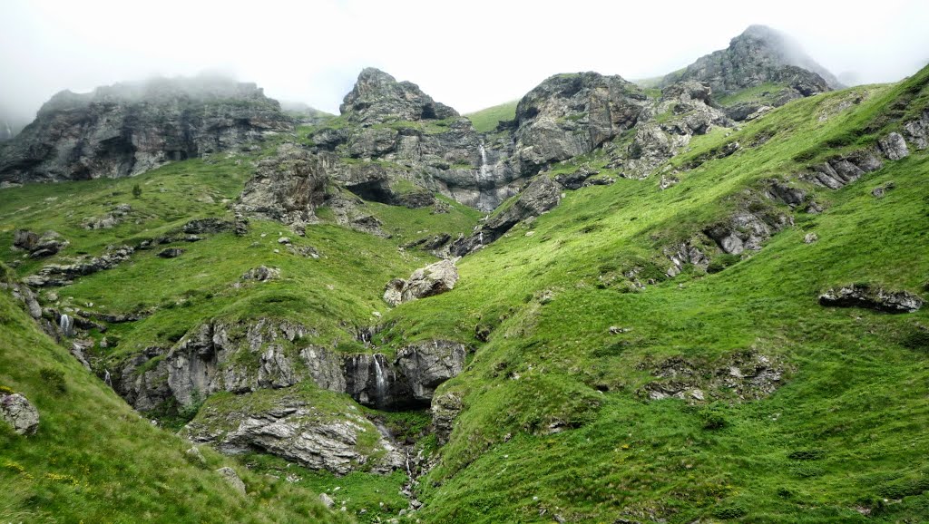 Bulgaria - Balkan Mountains - Central Balkan by Красимир Косев