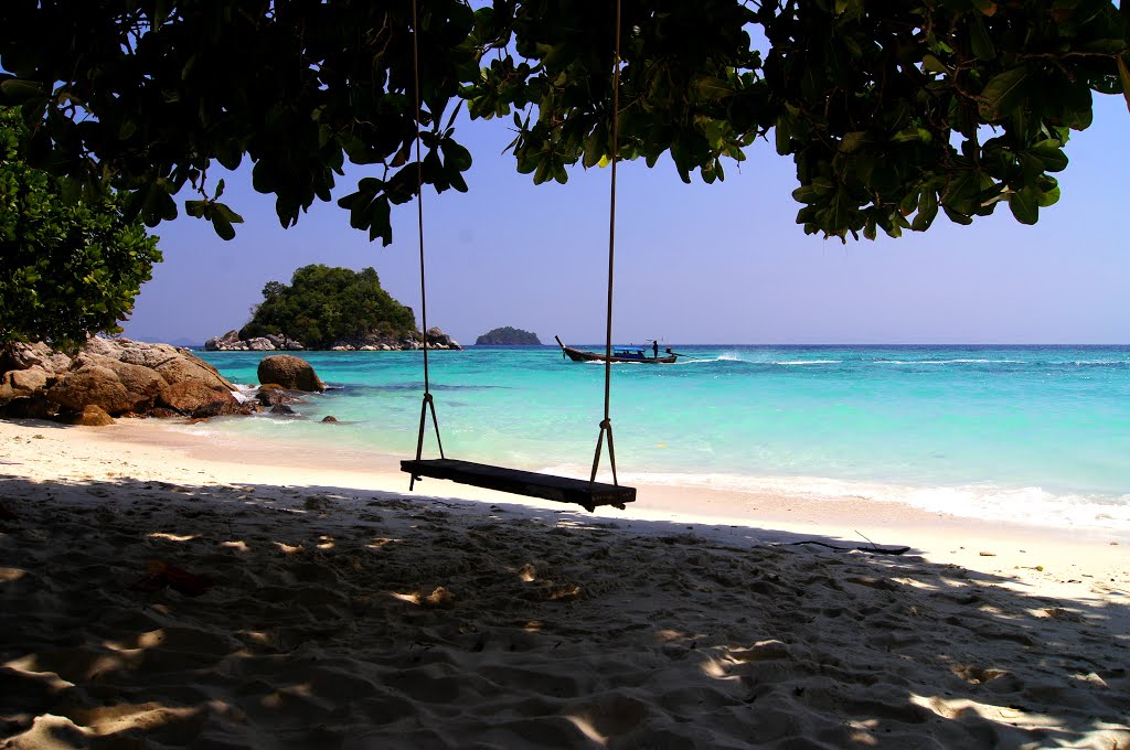 Ten Moons Koh Lipe Resort Beach @ Koh Lipe Thai by j-ryu