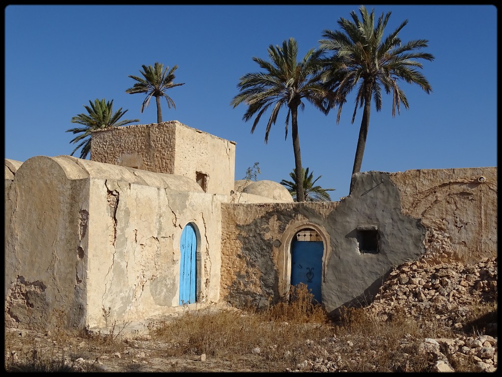 Les environs de Khazroun. by J-Christophe Ravon