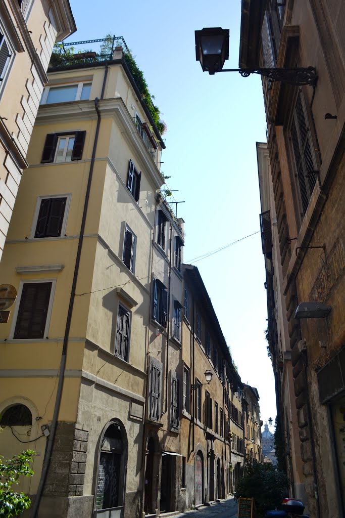 Via della Madonna dei Monti by Geo S