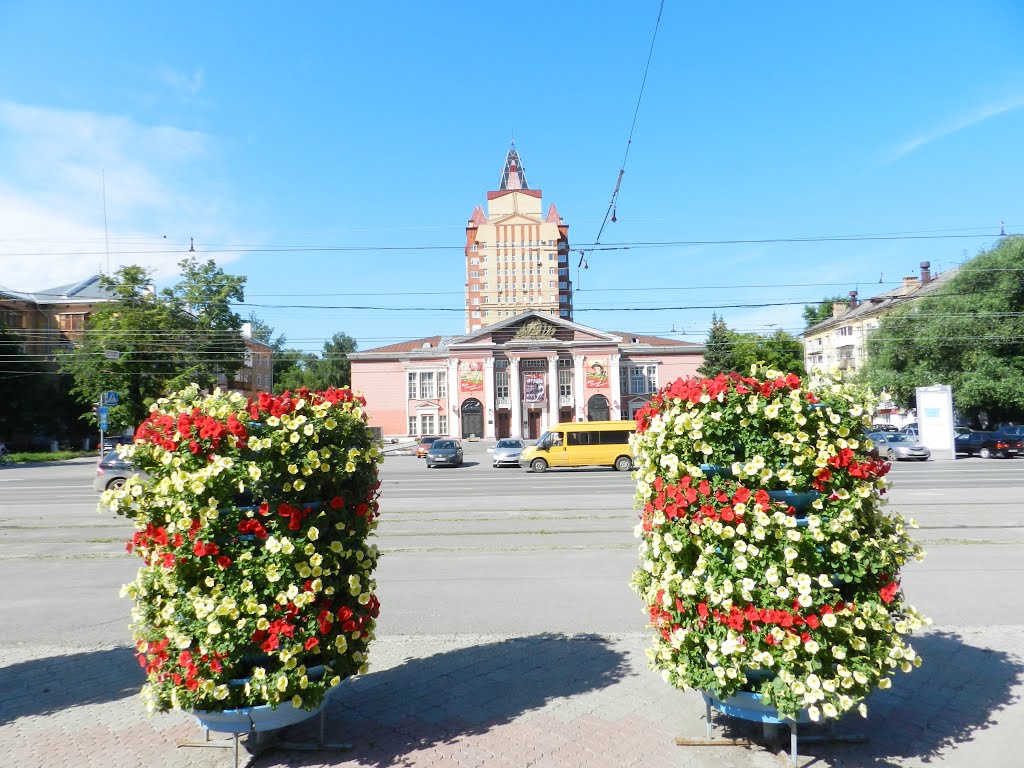 Sverdlovsky City District, Perm, Perm Krai, Russia by Malysh Ivanov