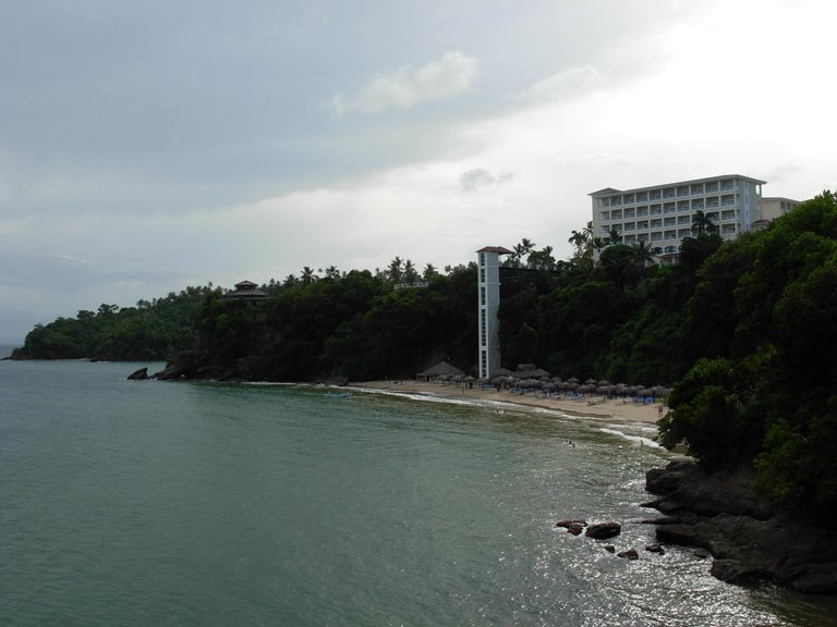 Samaná - Bahía Príncipe Cayacoa by Jica e João