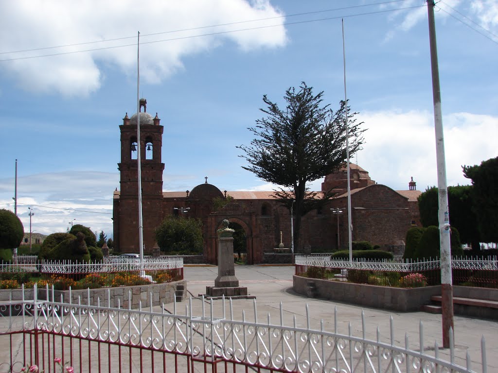 Igreja desde praça - POMATA - Puno - Peru - #dm by dalcio e marilda ber…