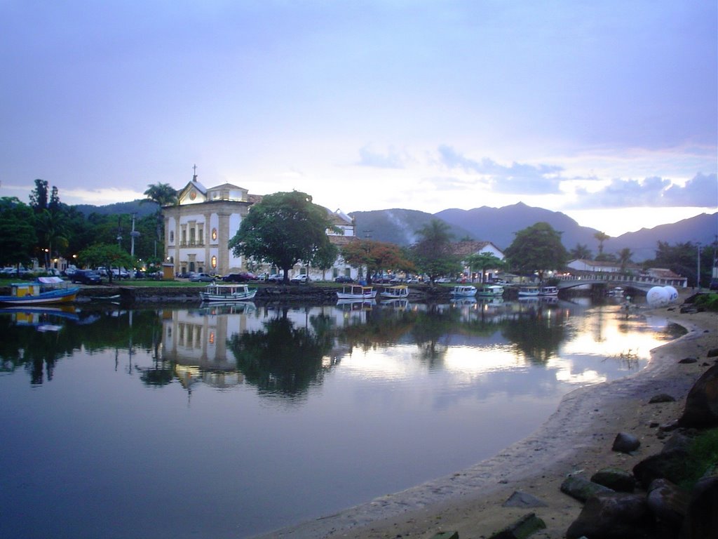 Igreja Matriz de Paraty by Hugo Rosin Sobrinho