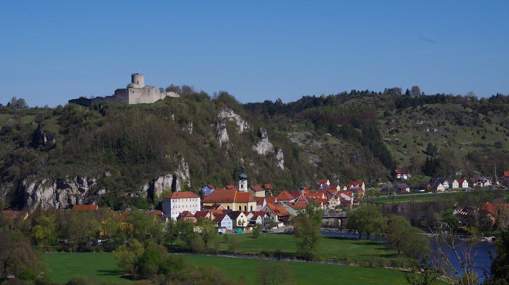 Burgruine Kallmünz / Kallmünz an der Naab und Vils by gehsport