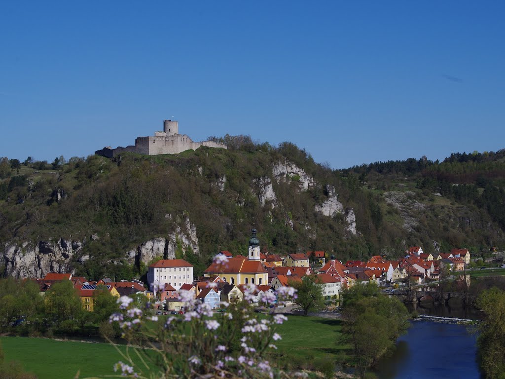 Burgruine Kallmünz / Kallmünz an der Naab und Vils by gehsport