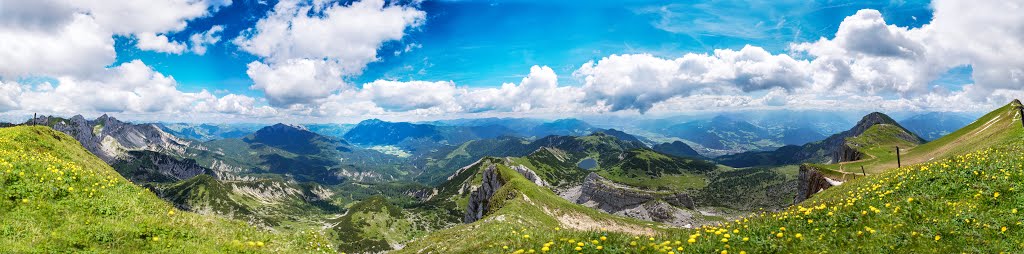 Berge am Achensee by Stefan Marwede