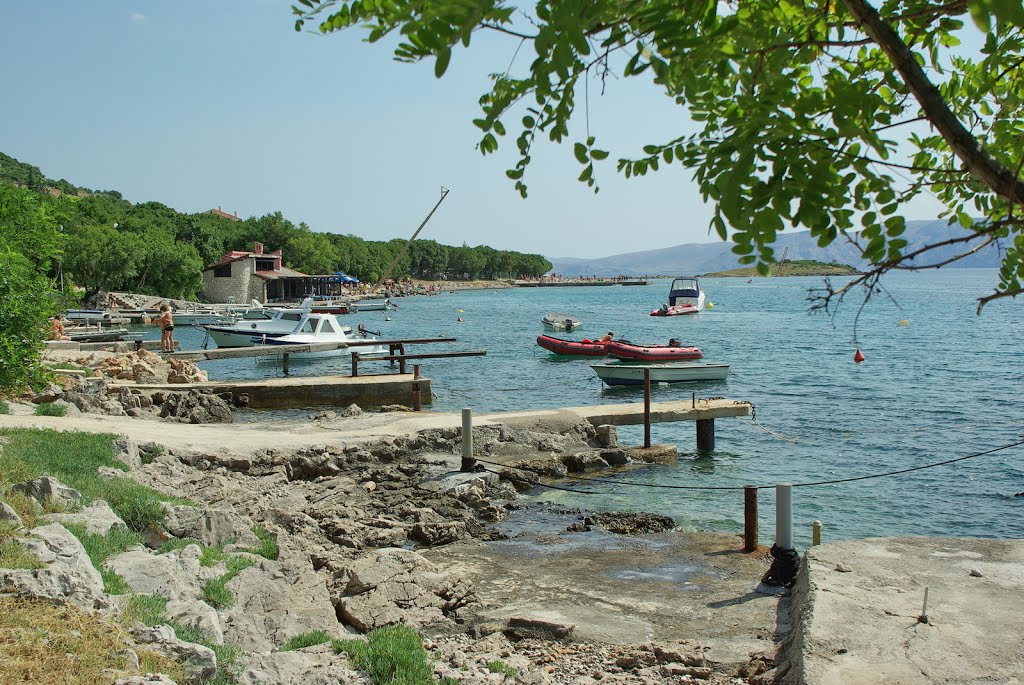 Klenovica, Croatia by Karoly Szell