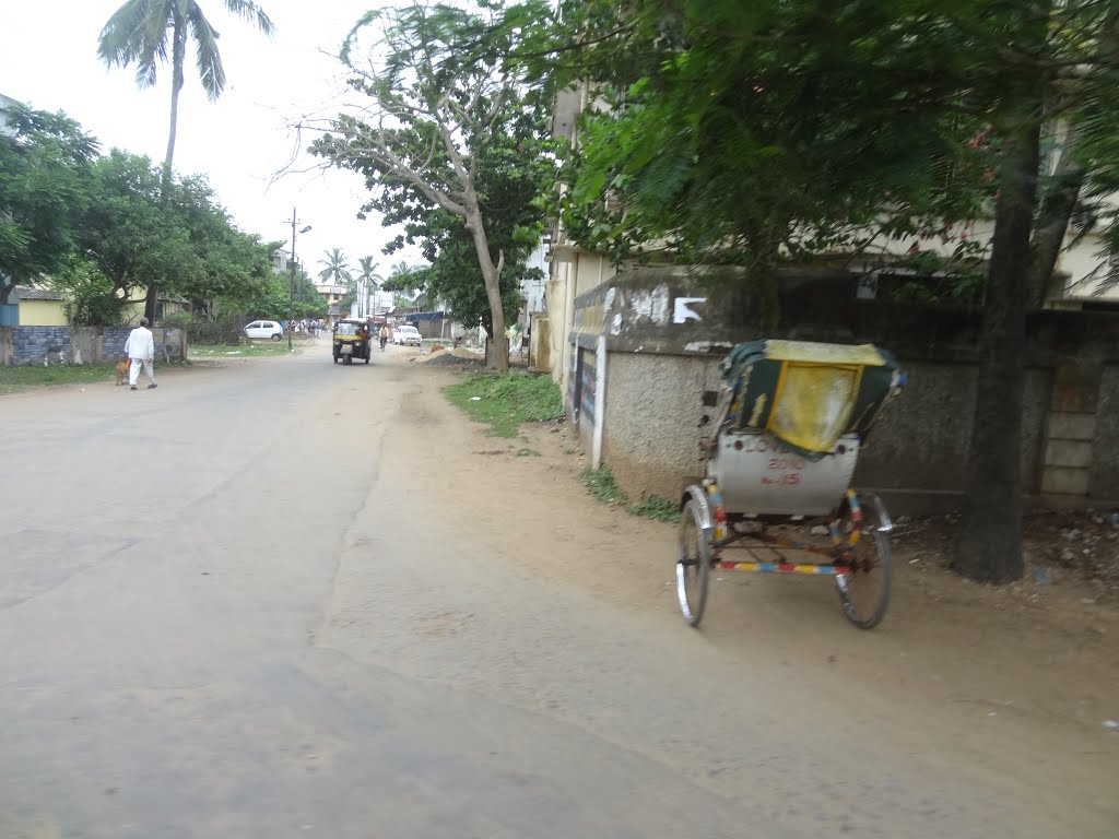 Chandan Hazuri Road, Puri, Odisha by sban1998