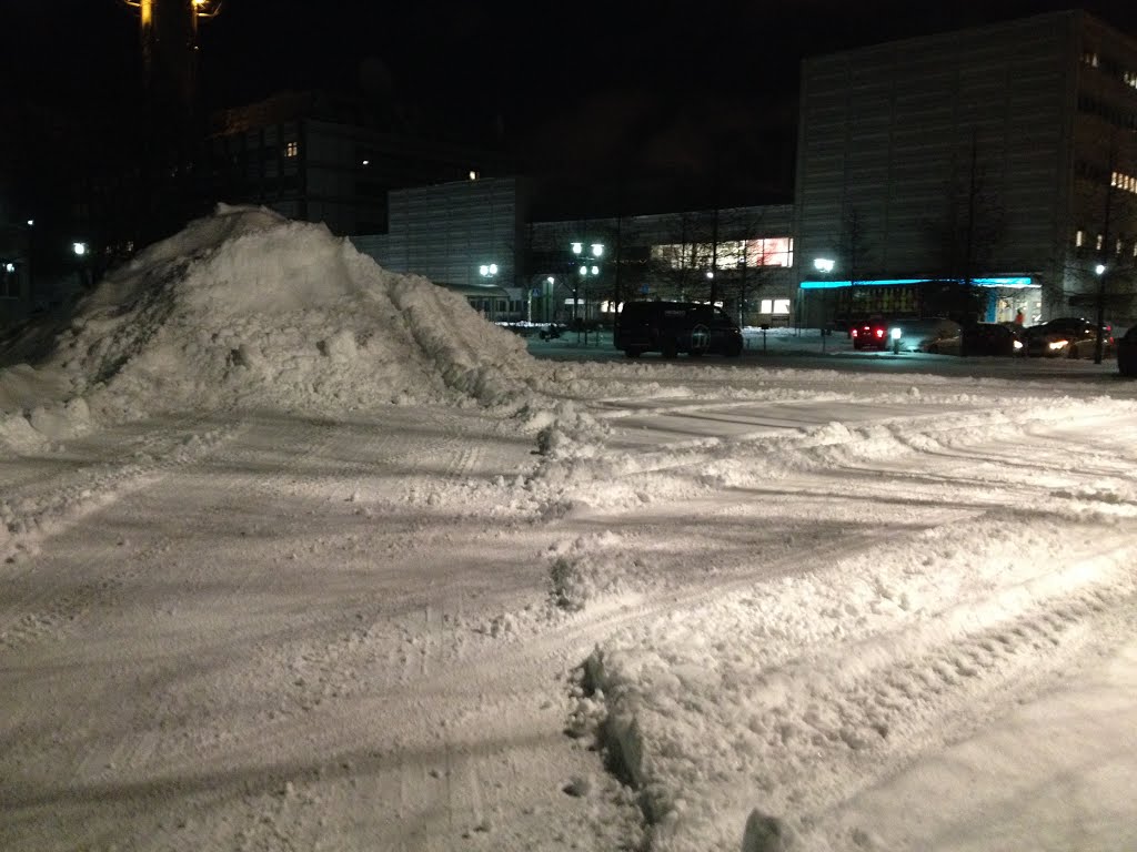 A snowy winter morning in Pasila, Helsinki by Ascenery