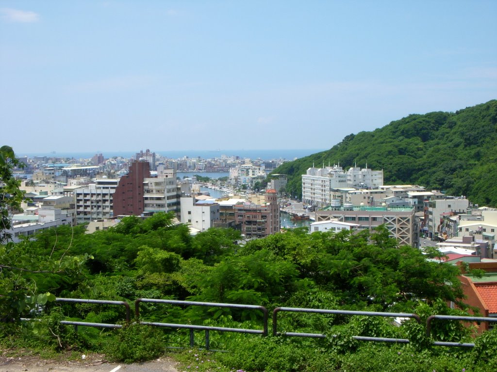 中山大學-壽山路口-海景 by 海格拉斯