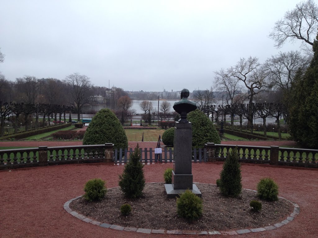 A view from Talvipuutarha (Winter Garden) to Töölönlahti bay by Ascenery