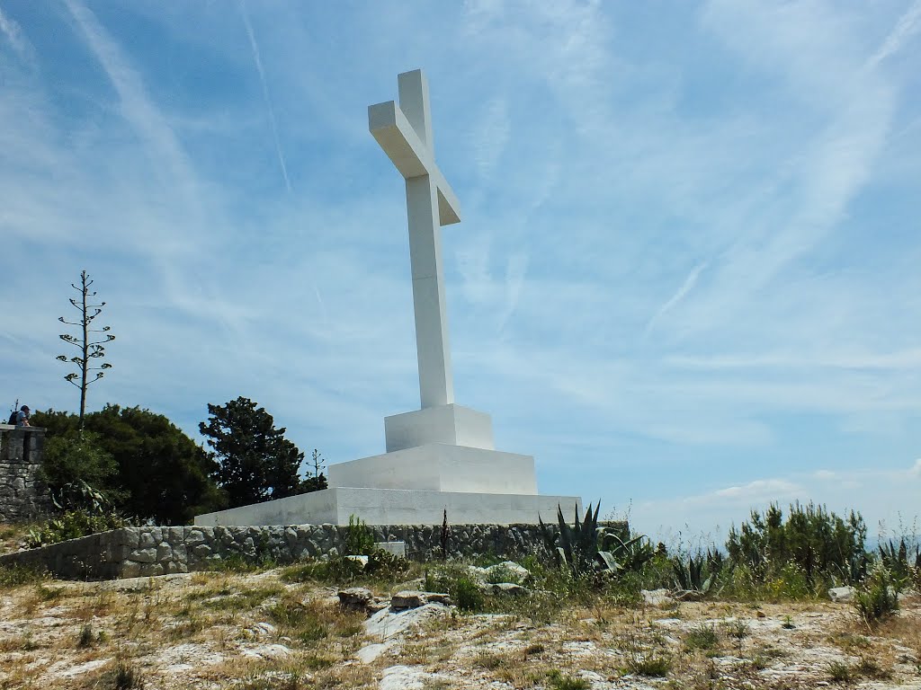 Kreuz auf dem Marjan bei Split by Hermi Klinky