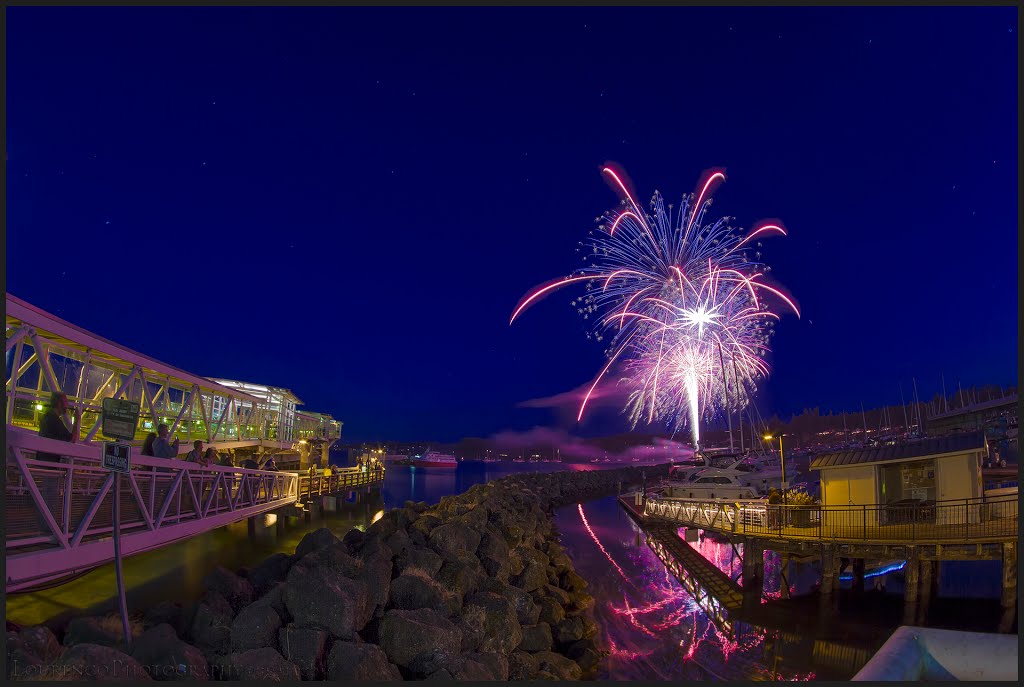 KINGSTON FERRY MARINA JULY 4TH 2015 by Deodato Lourenḉo