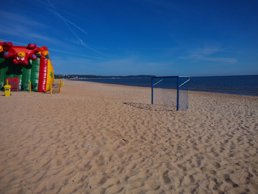 Gdańsk / Danzig. Jelitkowo. Plaża by Marcin Ossowski